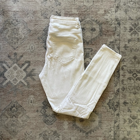ASOS Ridley Skinny Ankle Grazer White Jeans Rip - Picture 4 of 6